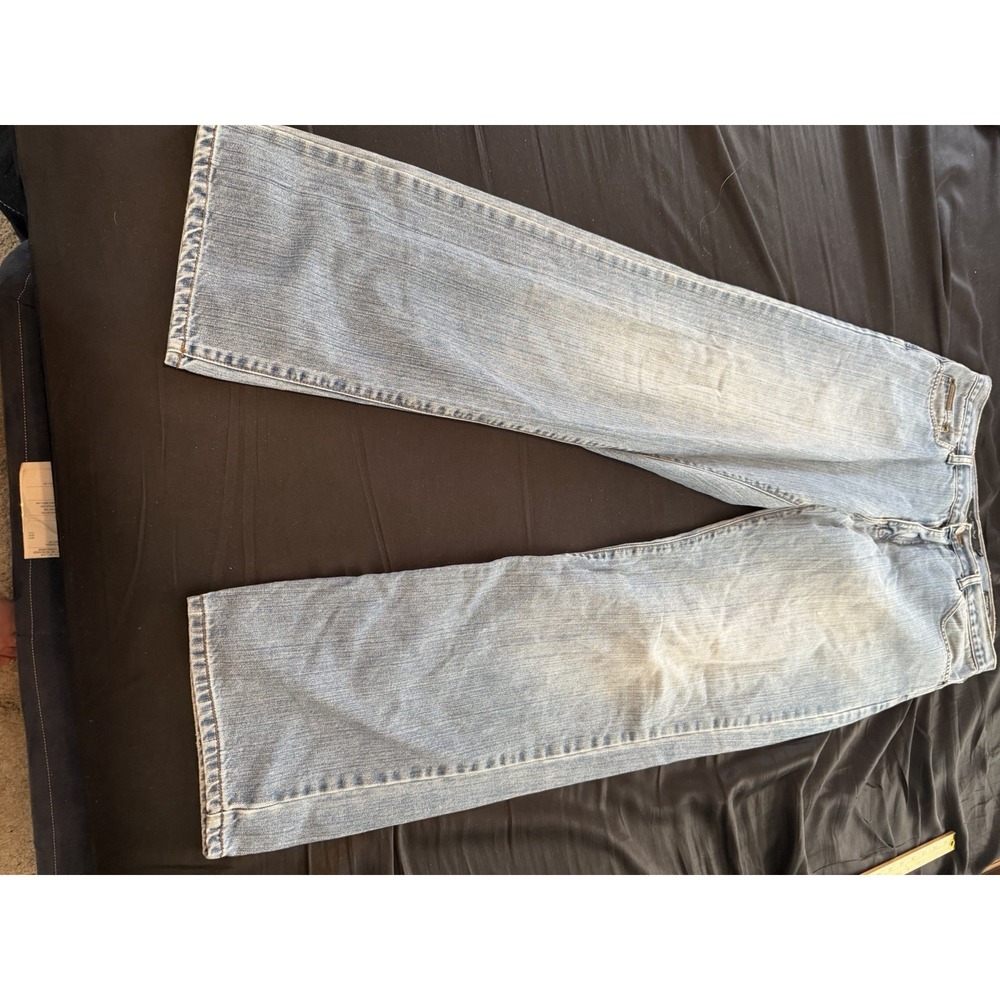 33 X 32 MENS CALVIN KLEIN STRAIGHT LEG BLUE JEANS